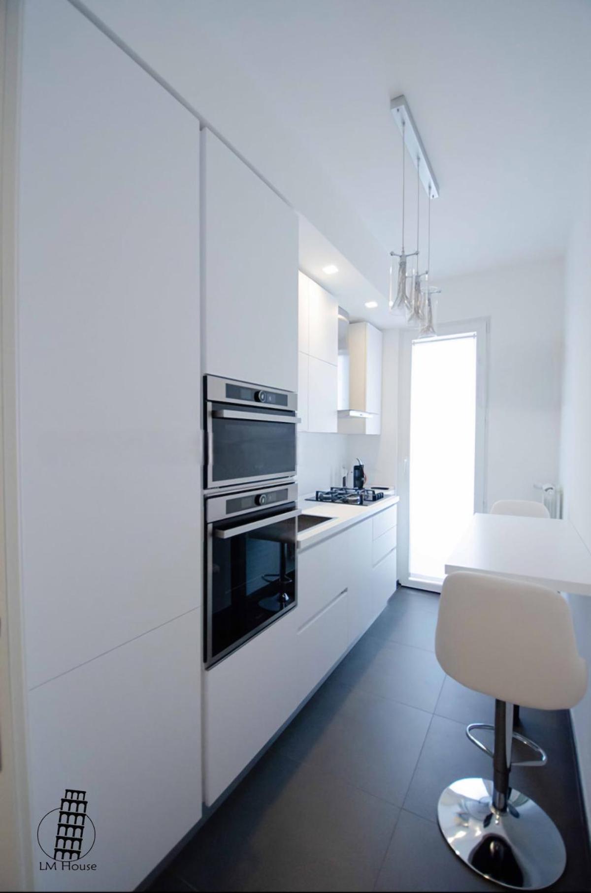 Lm House - Center